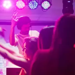 Hire djs hero 1